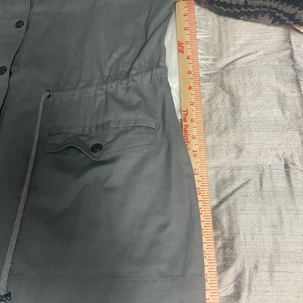 CoffeeShop Olive Green Utility Jacket with Knit Sleeves - Picture 12 of 16